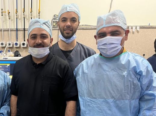 Dr. Shahid Farooq - Oral Surgery Specialist